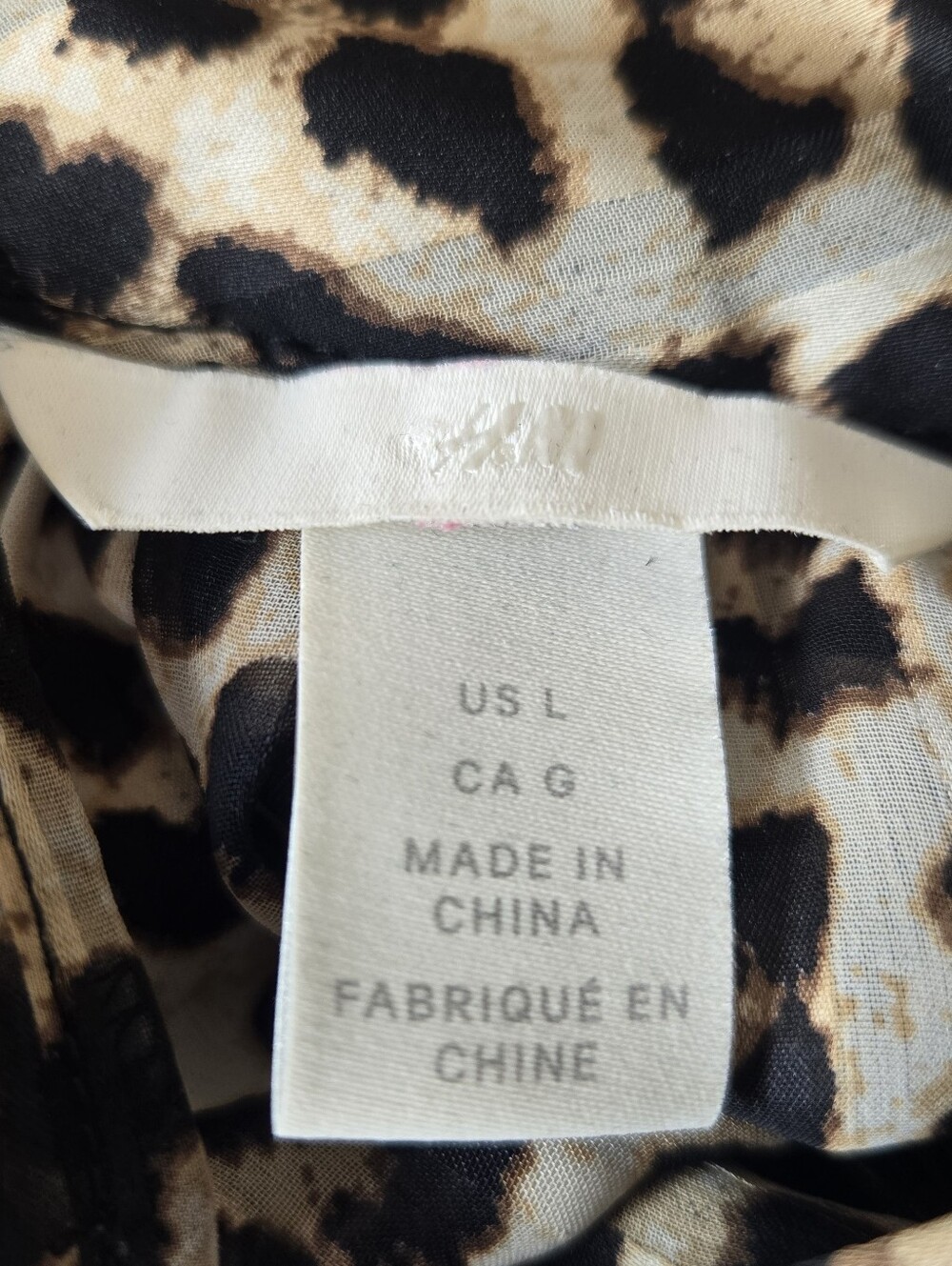 H&M Leopard Print Sheer Crepe Blouse Stand Collar Large - Picture 9 of 12